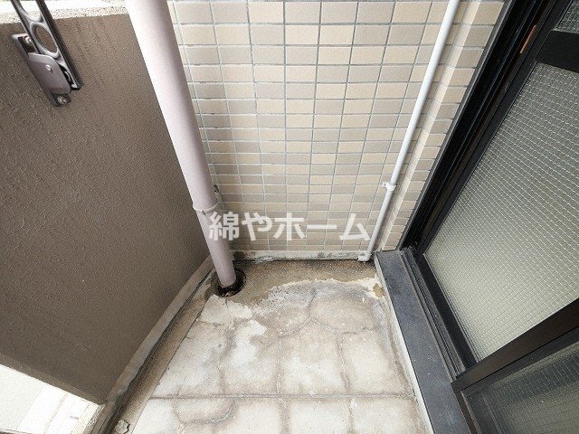 バルコニー　広々としたバルコニーです