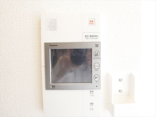 セキュリティ　ＴＶモニター付インターホン完備