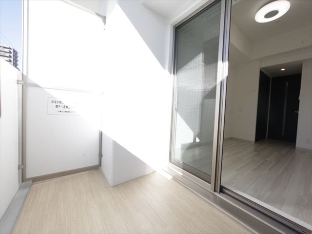 バルコニー　バルコニー