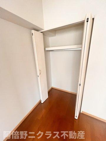 収納　内装は別部屋の参考写真です。