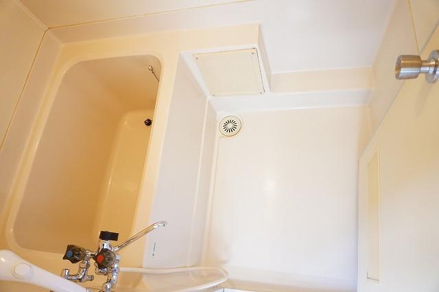 バス・シャワールーム　浴室