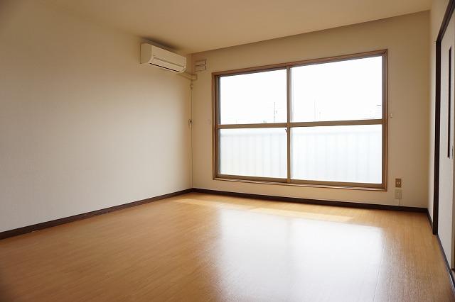 居室・リビング　リビング１