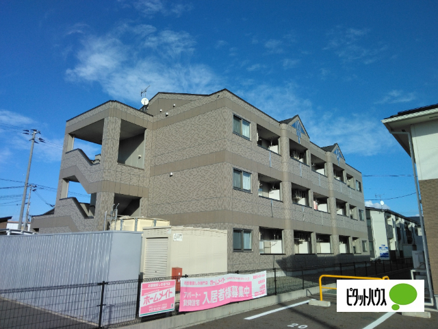 建物外観　外観写真（昼）