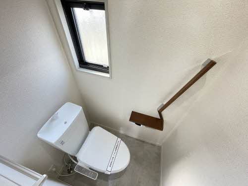 トイレ　落ち着いたトイレです