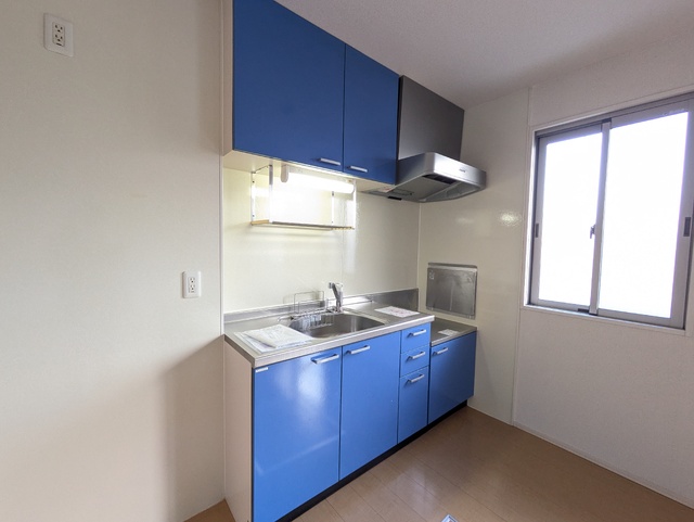 キッチン　青色でおしゃれなキッチンです☆