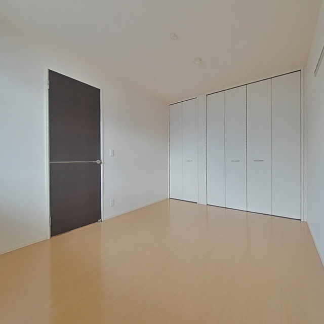 その他部屋・スペース　収納付きの洋室６帖♪