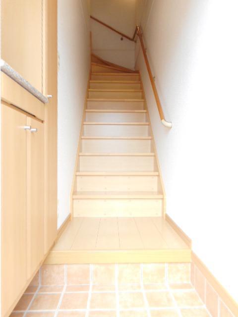 玄関　下駄箱付き！