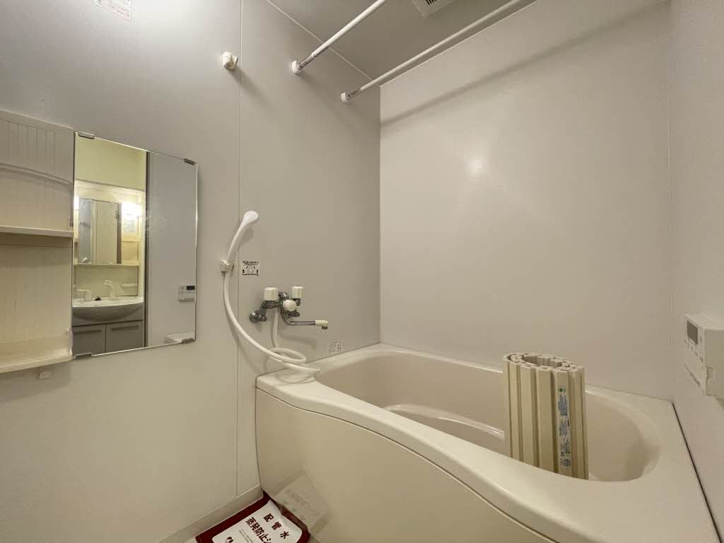 バス・シャワールーム　浴室