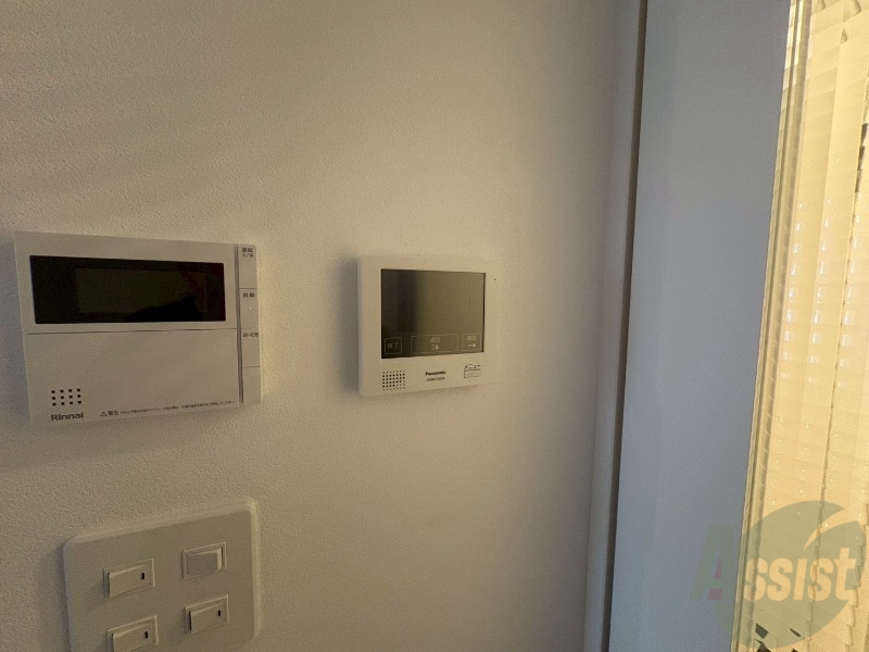 セキュリティ　ＴＶモニター付インターホンです。来客者の顔が見えるので安心！