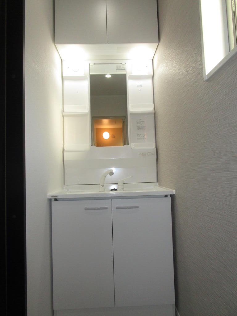 洗面設備　忙しい朝に活躍するシャワードレッサー