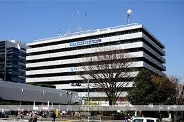 役所　中野区役所（役所）まで612m