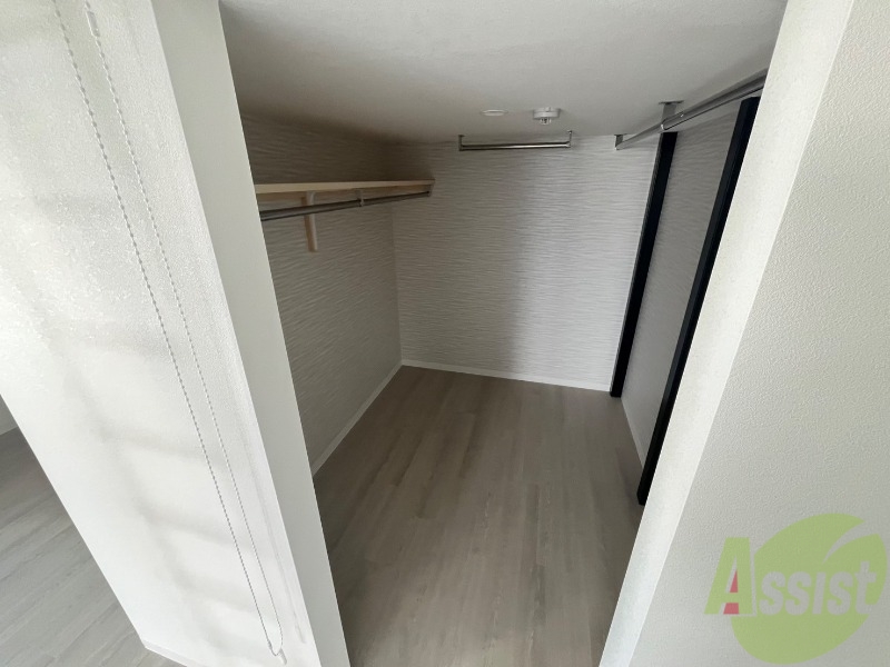 収納　洋室にはクローゼットがあるのですっきり片付きそうです。