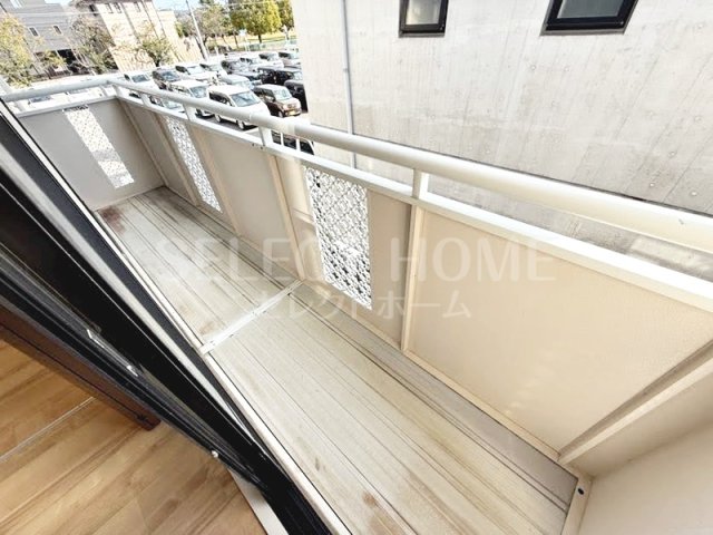 バルコニー　落ち着いた時間を過ごせるバルコニーです