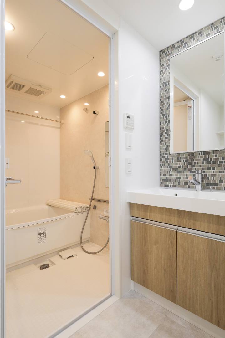 洗面設備　独立洗面台ございます！