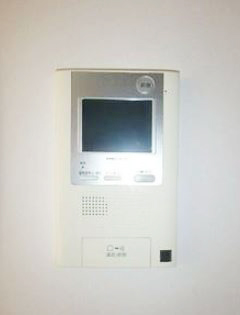 セキュリティ　★TV付インターホンだから安心★