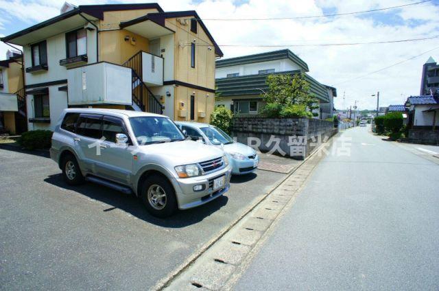 駐車場　駐車スペースもあります