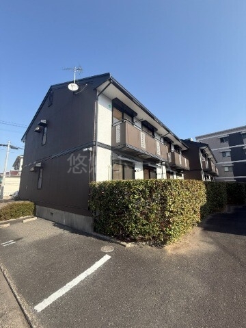 建物外観　落ち着いた雰囲気の外観です