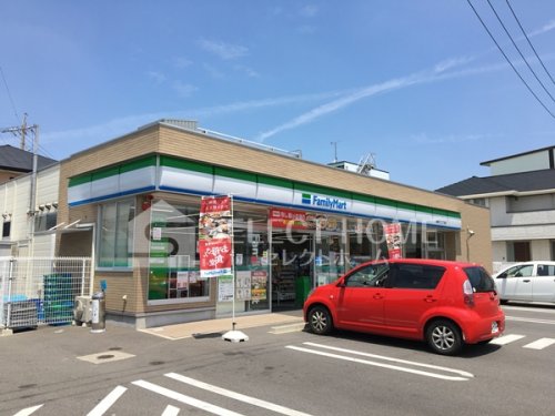 コンビニ　ファミリーマート 岡崎江口二丁目店（コンビニ）まで211m