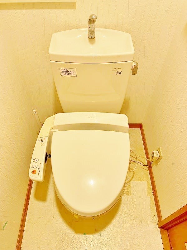 トイレ　★温水洗浄便座トイレ★
