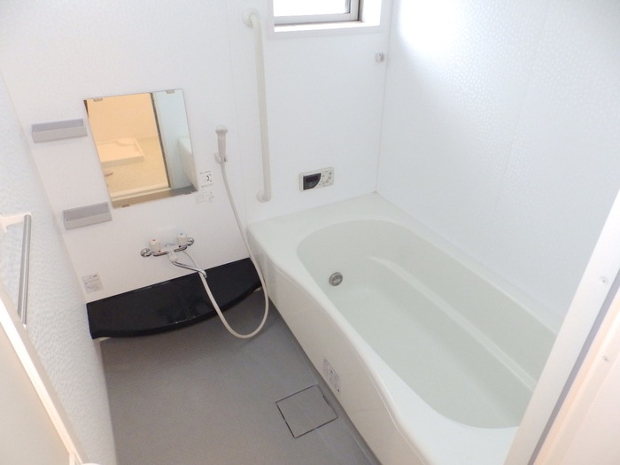 バス・シャワールーム　一坪風呂