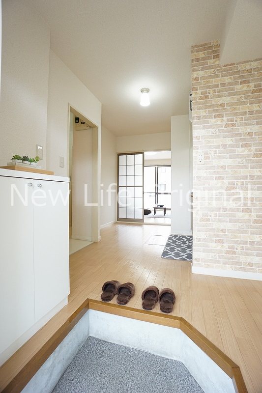 玄関　解放感のある玄関です♪