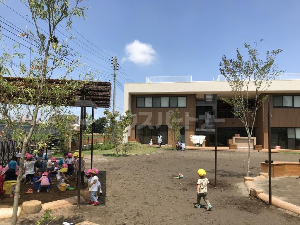 幼稚園・保育園　柏の葉こども園（幼稚園・保育園）まで320m