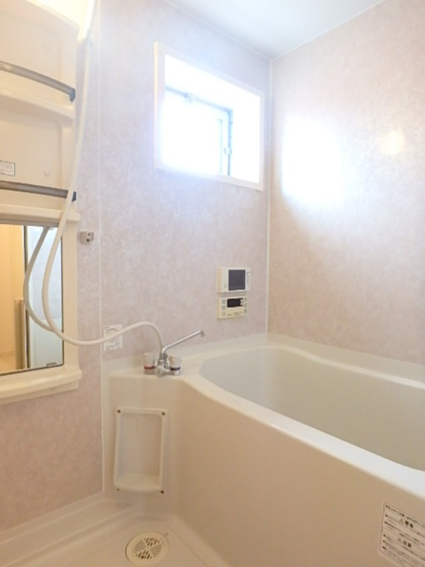 バス・シャワールーム　図面と現状に相違がある場合には現状を優先