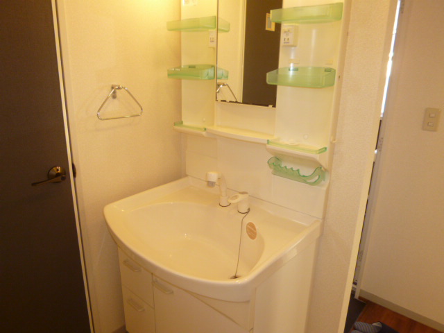 洗面設備　洗髪洗面化粧台