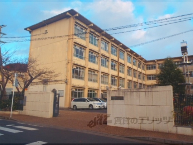 中学校　洛北中学校（中学校）まで430m