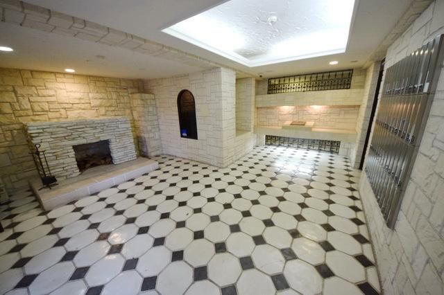 ロビー　エントランス