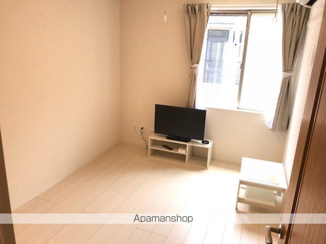 クレイノT 白鷺の居間写真
