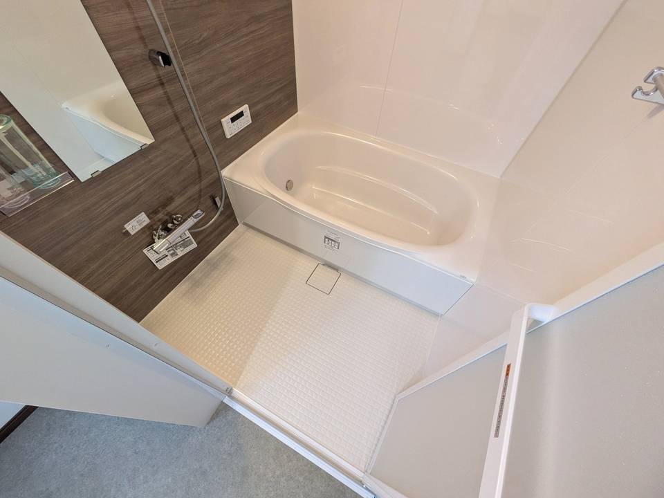 バス・シャワールーム　浴室