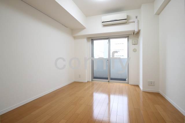 居室・リビング　洋室７．４帖