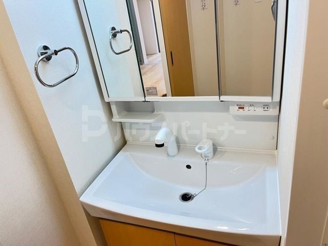 洗面設備　※同施工参考写真※