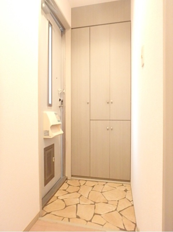 玄関　図面と現状に相違がある場合には現状を優先