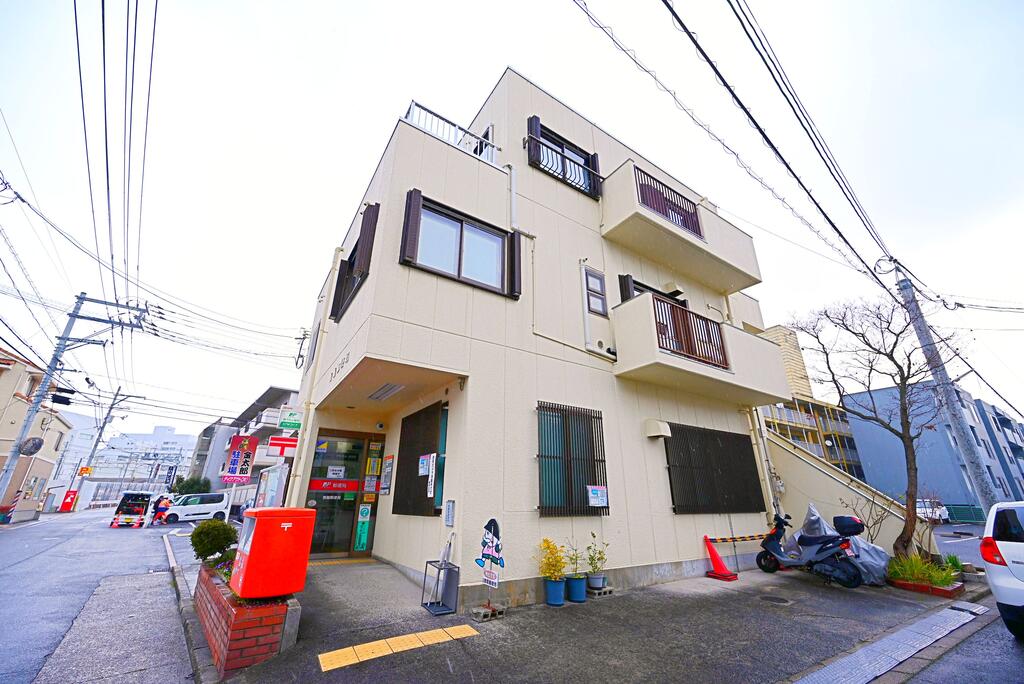 郵便局　鹿籠郵便局（郵便局）まで127m