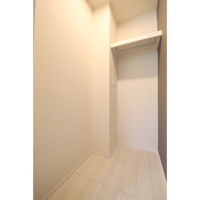 収納　ウォークインクローゼット