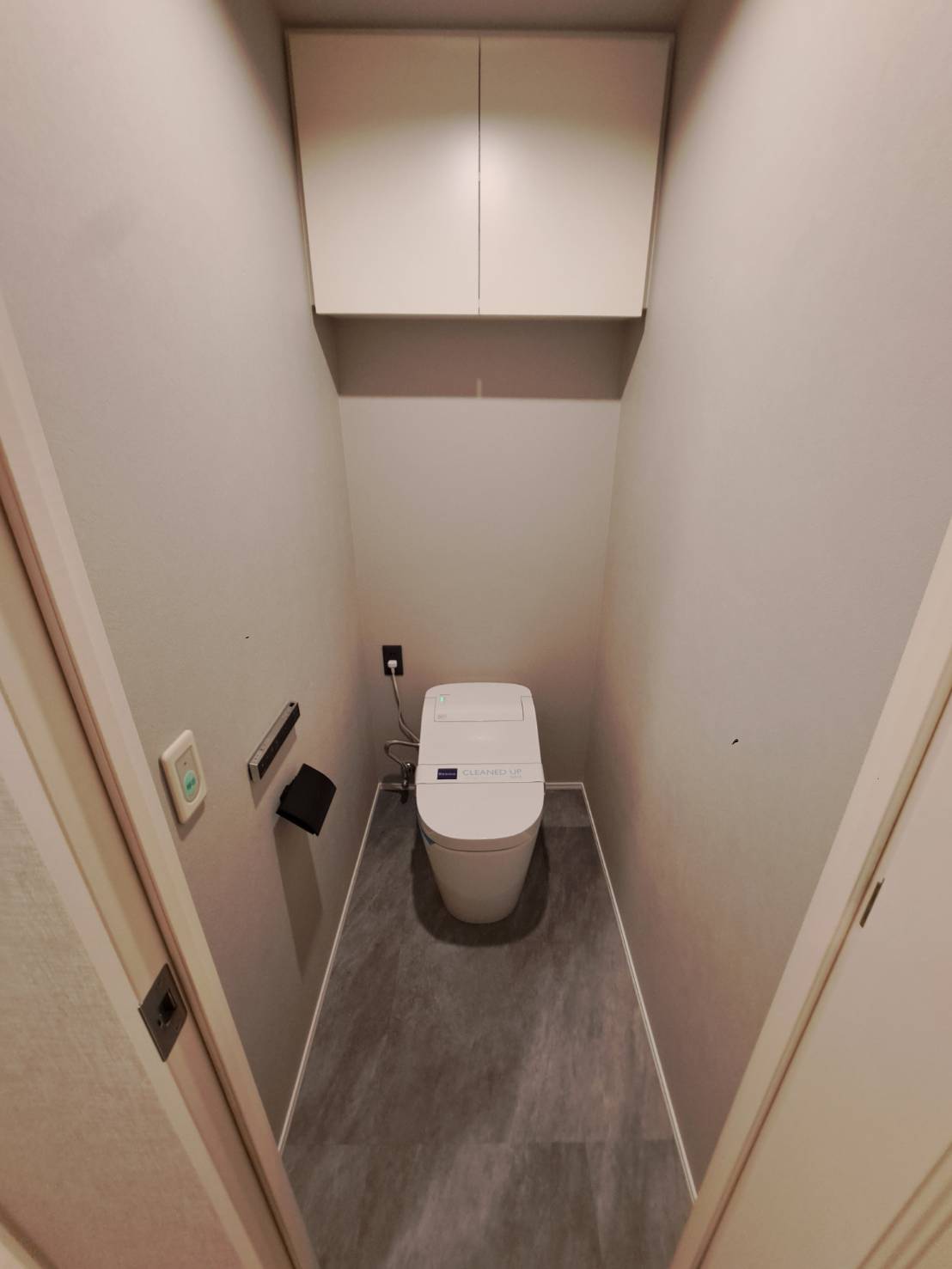 トイレ　リノベーション済み