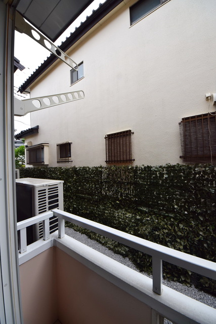 バルコニー　～洗濯物干そうっ～