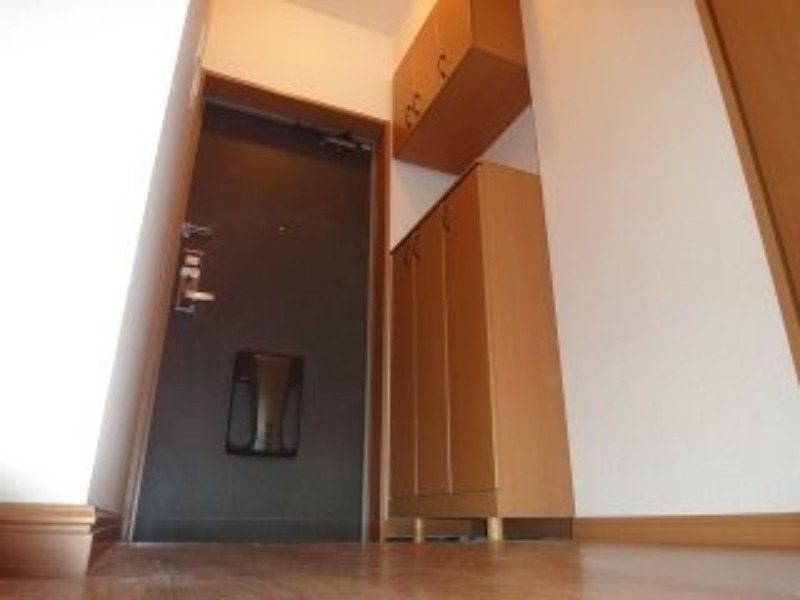 玄関　図面と現状に相違がある場合には現状を優先