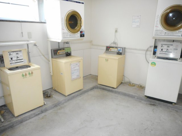 その他共有部分　建物内コインランドリー（※写真はイメージです、現況優先となり