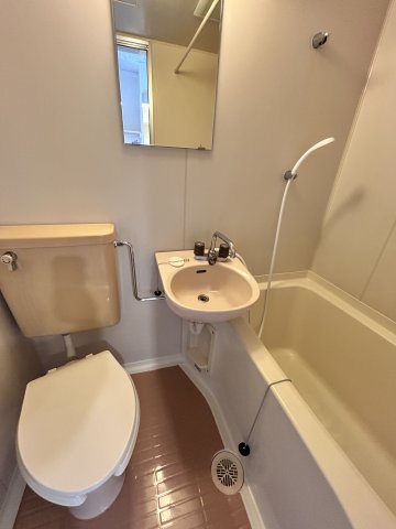 洗面設備　（※写真はイメージです、現況優先となります）