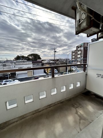 バルコニー　（※写真はイメージです、現況優先となります）