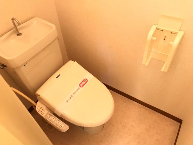 トイレ　シャワー付トイレ