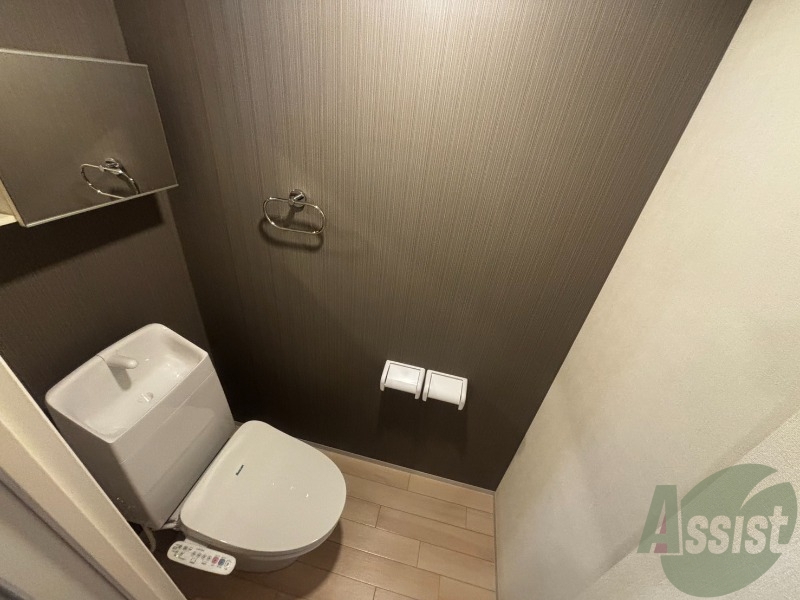 トイレ　トイレはウォシュレット機能付き。シャワートイレは日本の宝。