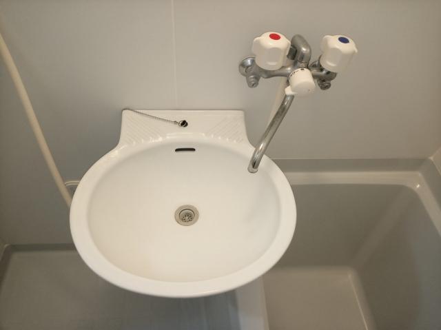 洗面設備　同タイプ