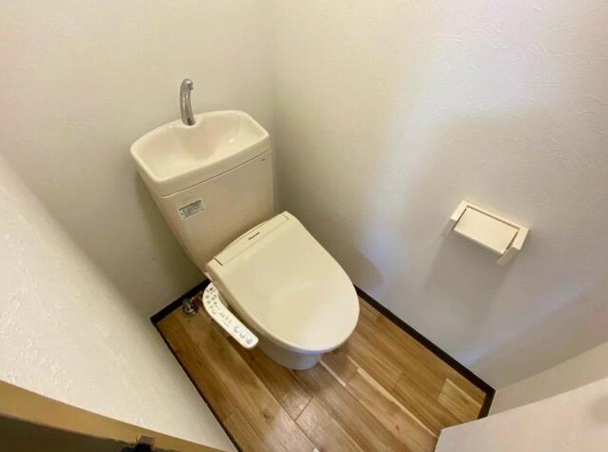 トイレ　トイレ