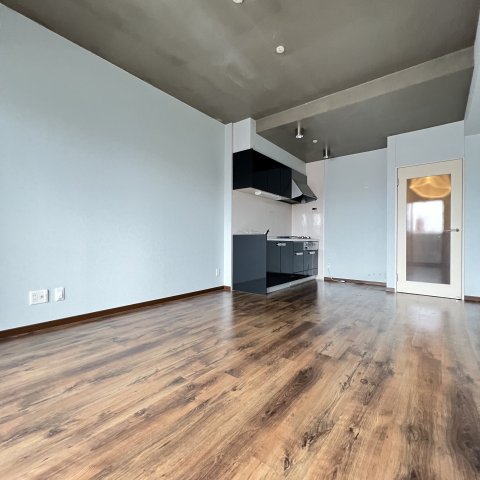 居室・リビング　同仕様タイプです