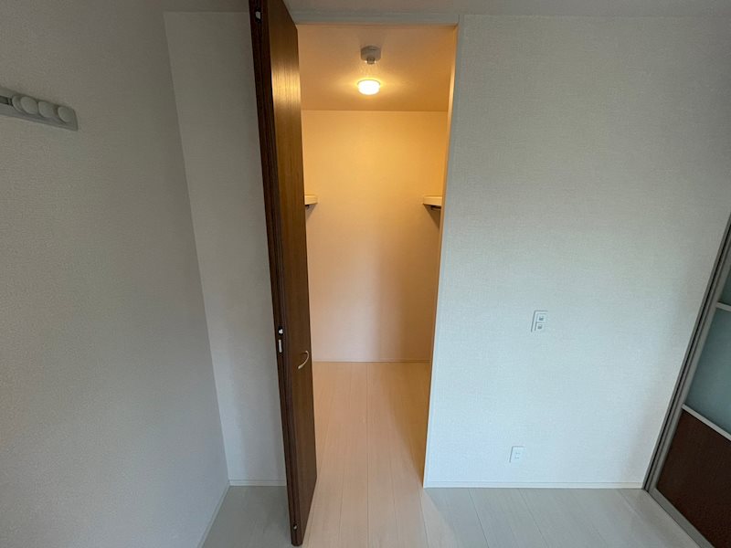 収納　別部屋参考になります。