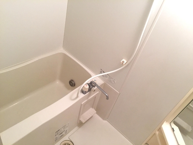 バス・シャワールーム　浴室